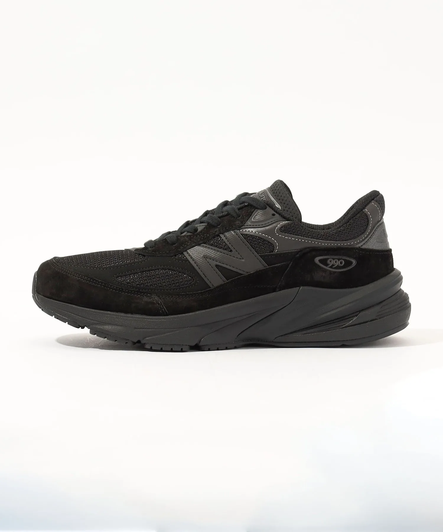 Мужские кроссовки из натуральной кожи New Balance M990 V6 чёрные — фото 3