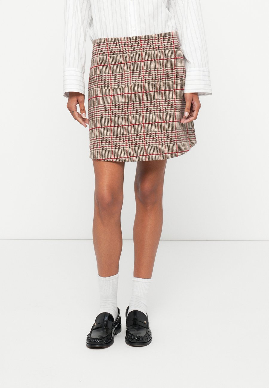 

Юбка Tommy Hilfiger SEASONAL TEXTURE MINI SKIRT, Red/Grey /Red