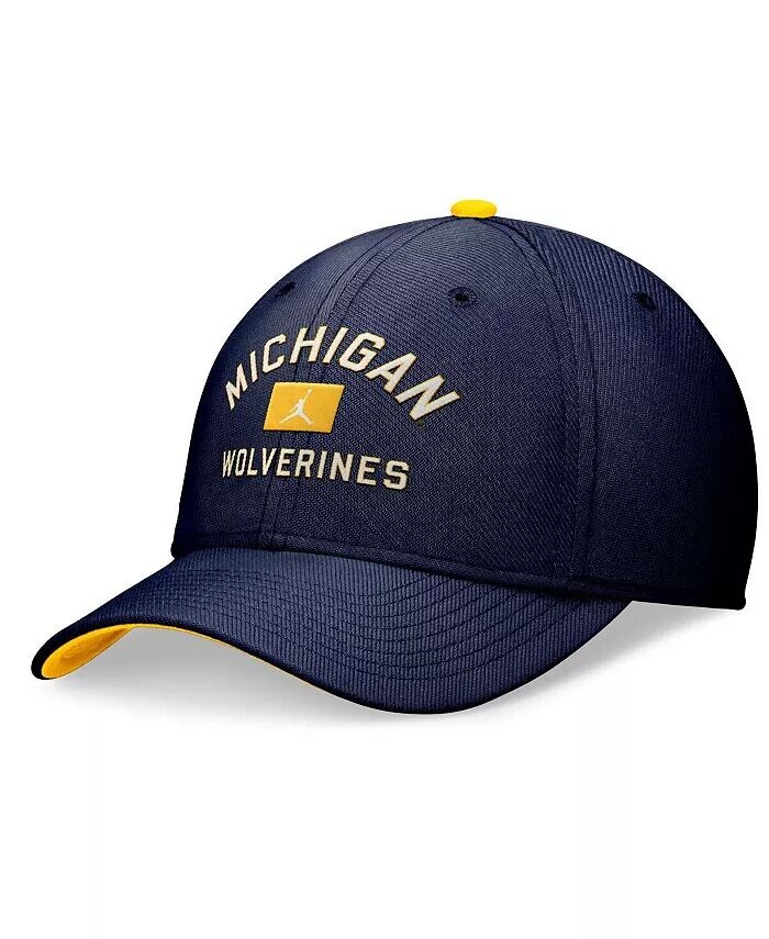 

Мужская темно-синяя кепка Michigan Wolverines Primetime Swoosh Flex Jordan