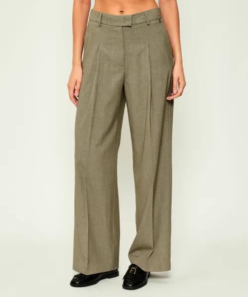 

Брюки Relaxed fit Liu Jo, зеленый