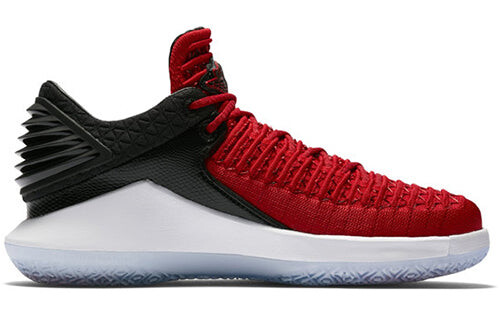 Кроссовки 32 низкие Air Jordan, красный — фото 2