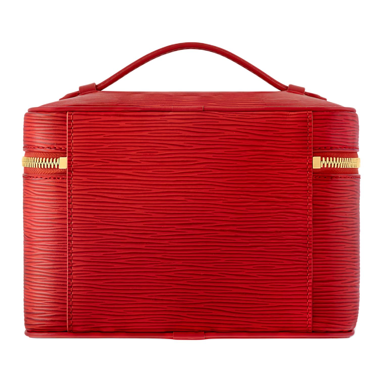 LOUIS VUITTON Миниатюрная косметичка из натуральной кожи Эпи красного цвета Louis — фото 3