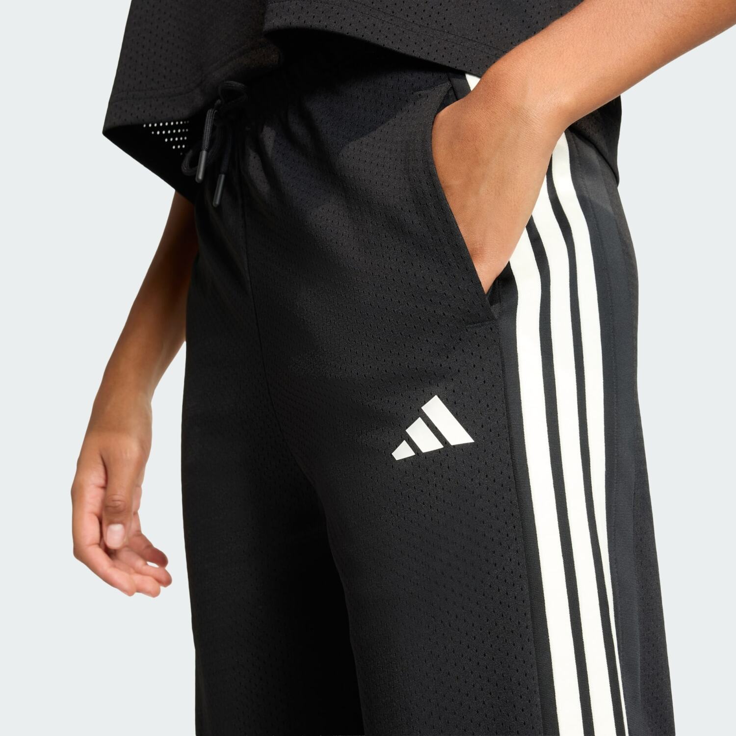 Adidas Sportswear Широкие спортивные штаны 'Stadium' в черном цвете — фото 4