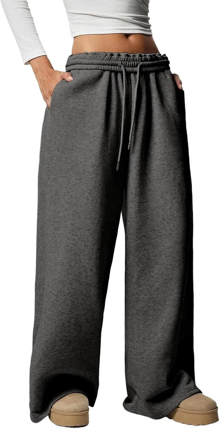 

Женские широкие спортивные штаны с эластичным поясом и карманами