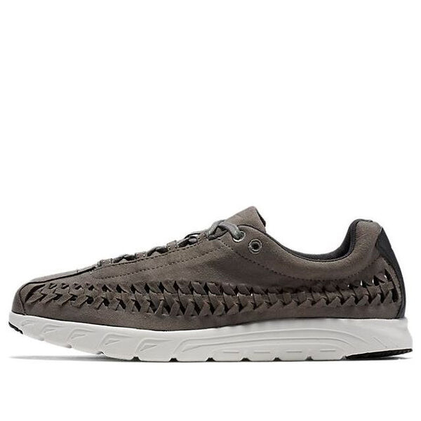 

Кроссовки майфлай тканые Nike, серый