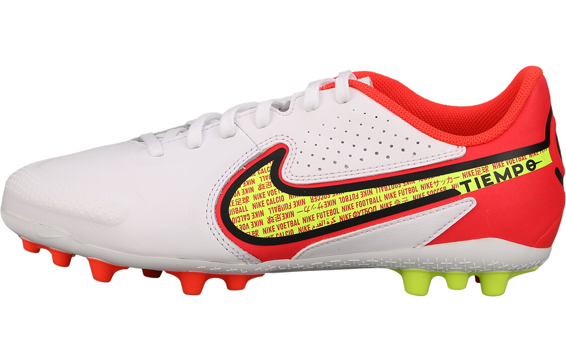 

Детские футбольные бутсы Nike Legend Kids
