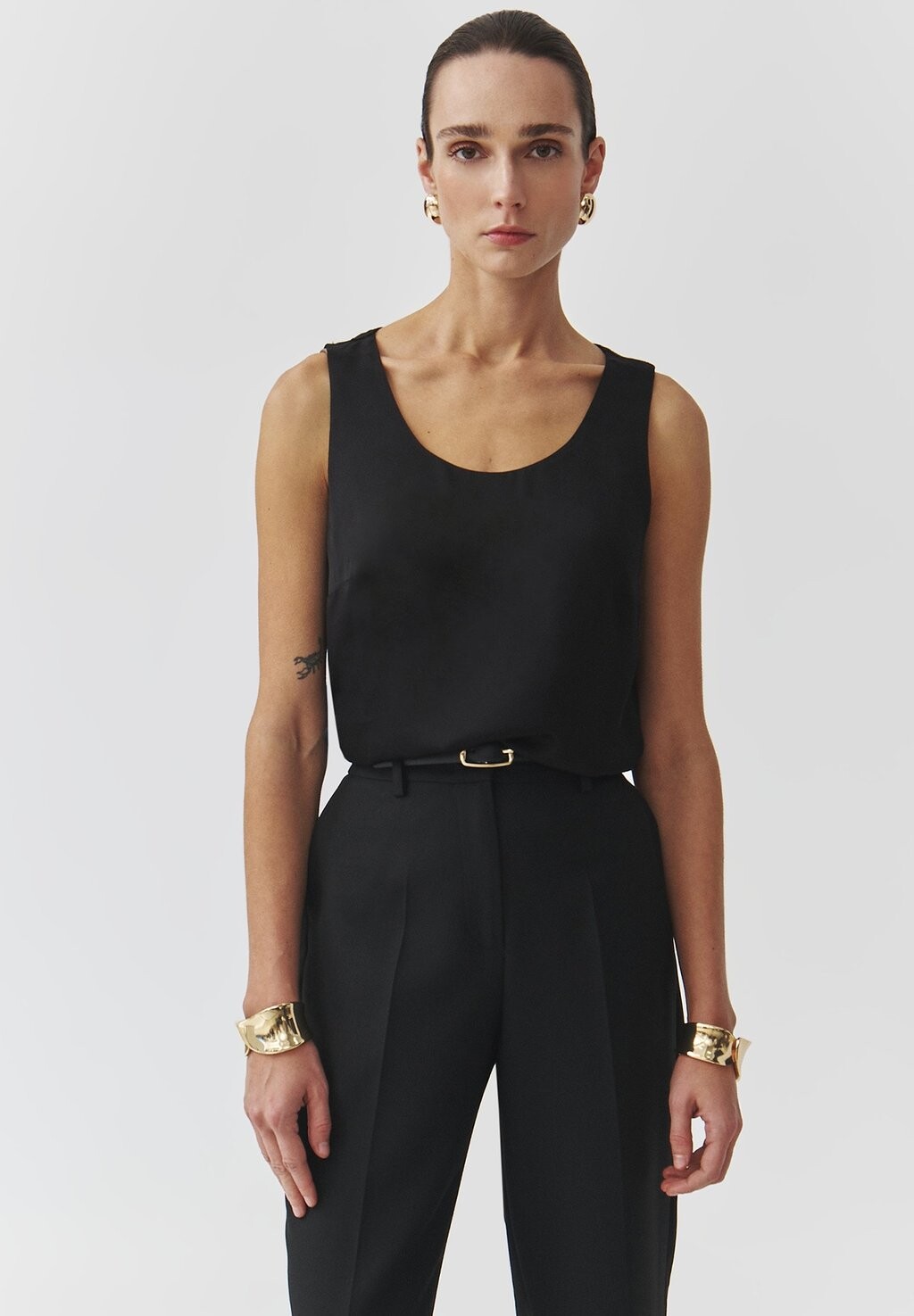 

Топ SANTI TATUUM, черный