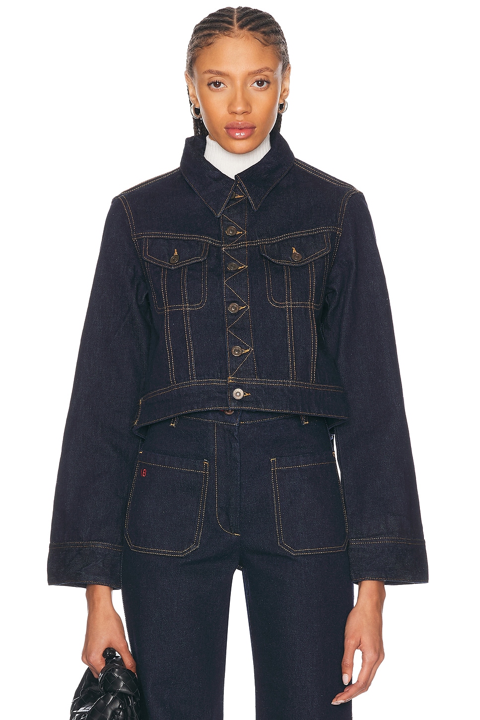 

Укороченная джинсовая куртка Victoria Beckham, цвет Dark Indigo Rinse