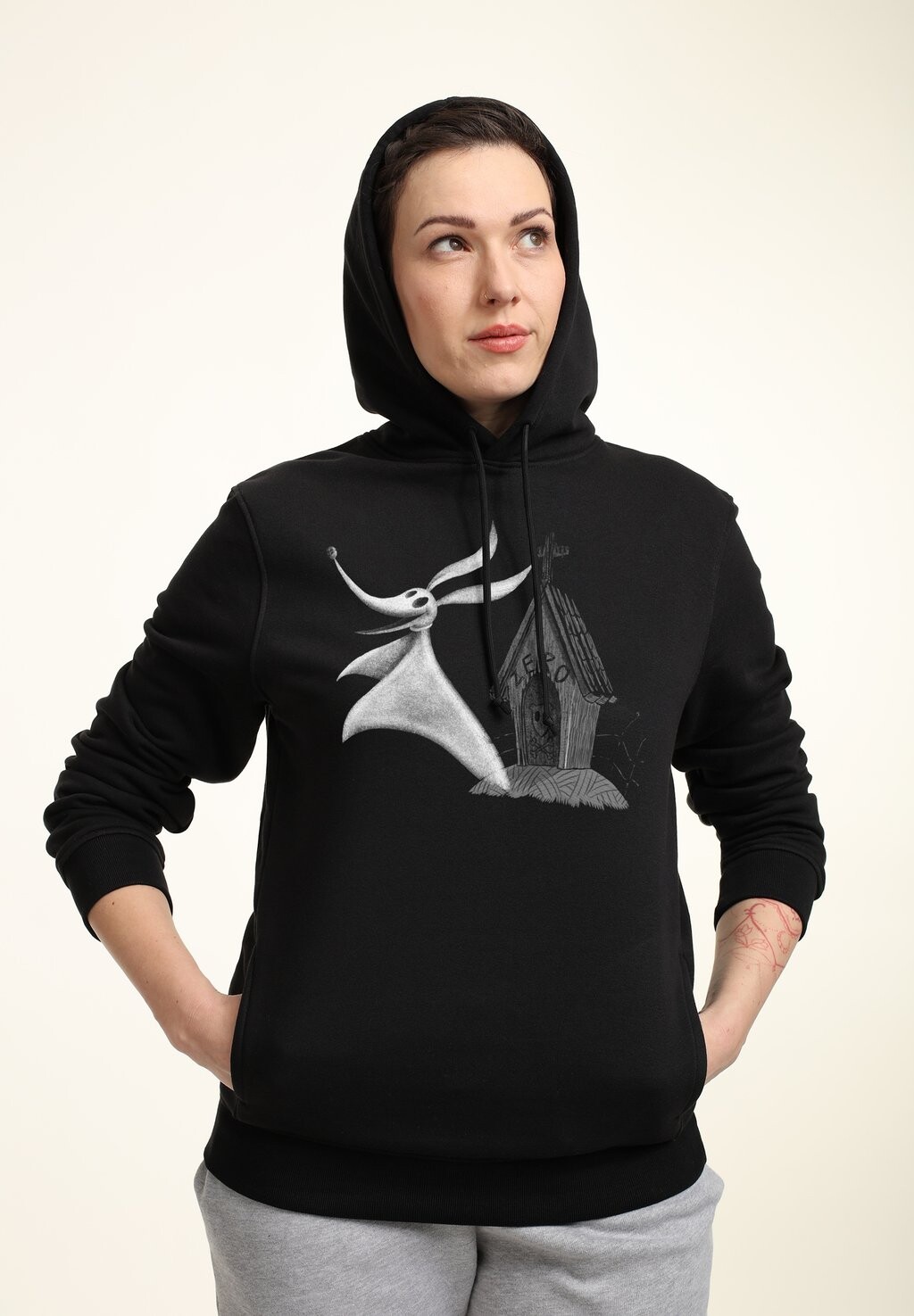

Толстовка с капюшоном NIGHTMARE BEFORE CHRISTMAS Disney, черный