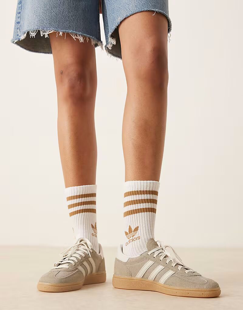 Серые и серебристые кроссовки Adidas Originals Handball Spezial — фото 3