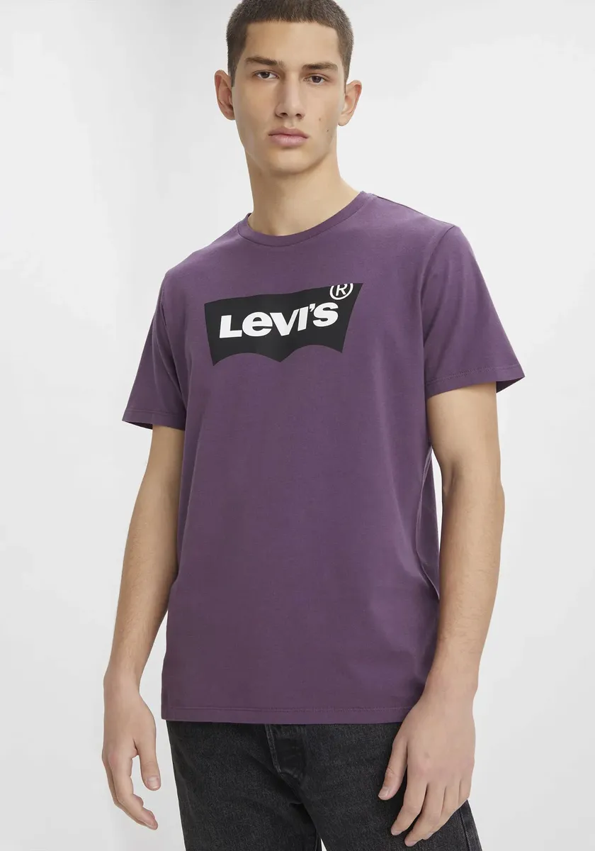 

Футболка Levi's "CREWNECK TEE" с логотипом спереди, цвет Extension Hortensia