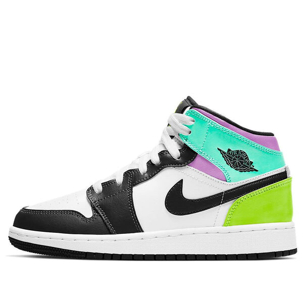 

Кроссовки 1 средние Air Jordan, белый