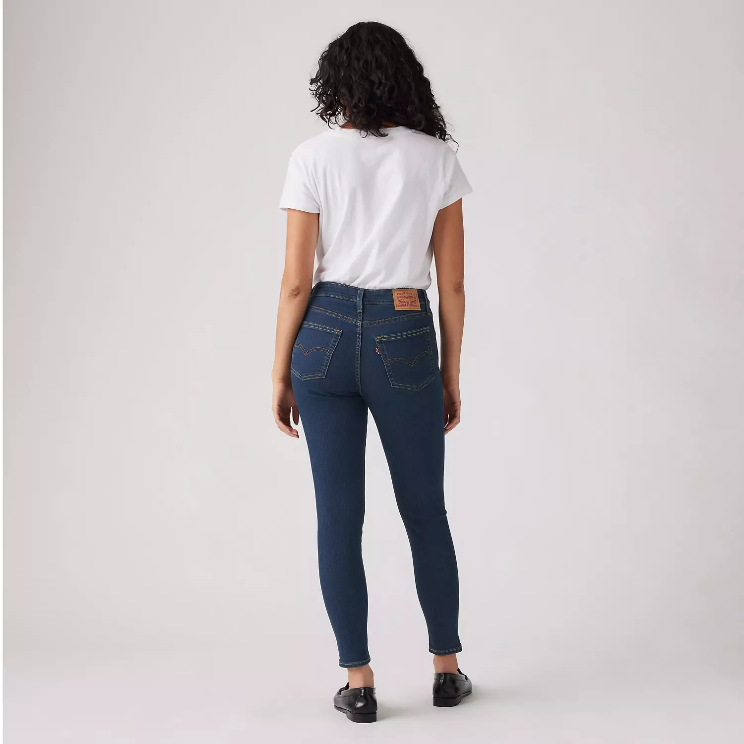 721 Узкие женские джинсы с высокой посадкой Levi's, цвет Eternal Indigo - Dark Wash — фото 4