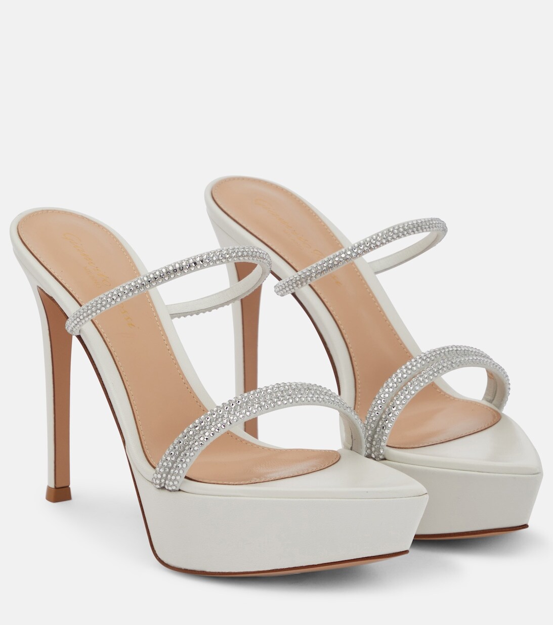 Босоножки Cannes на платформе Gianvito Rossi, белый