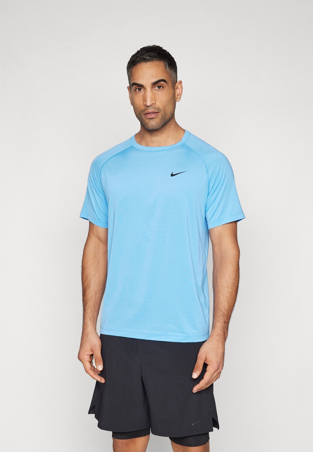 

Спортивная футболка READY Nike Performance, синий