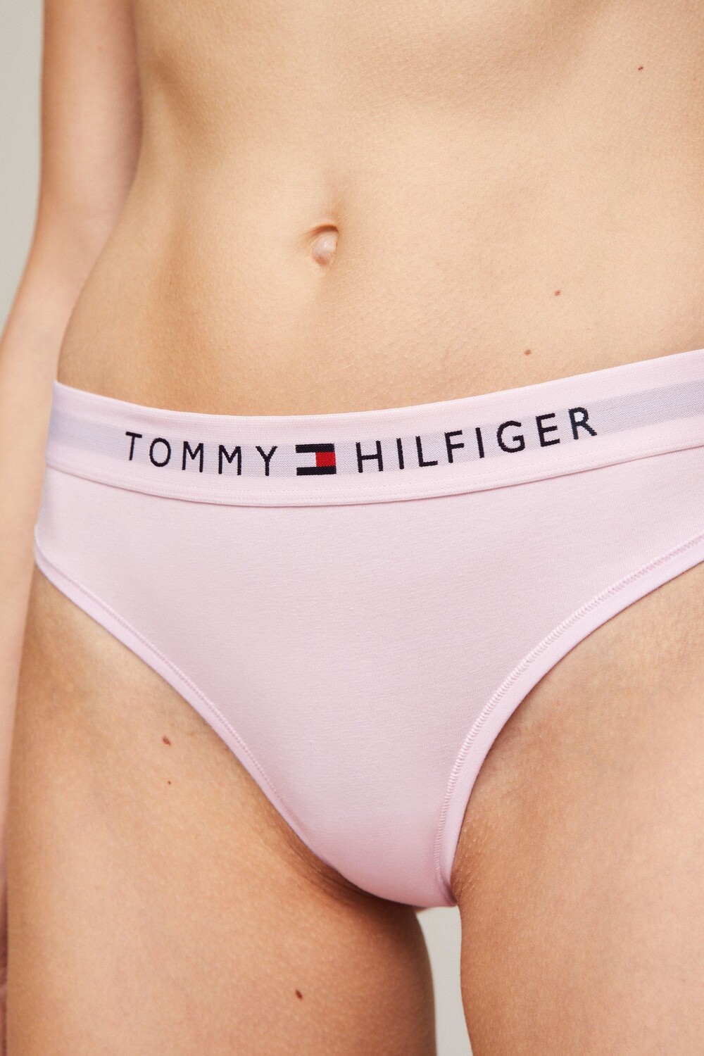 

Розовые шлепанцы Tommy Hilfiger, розовый