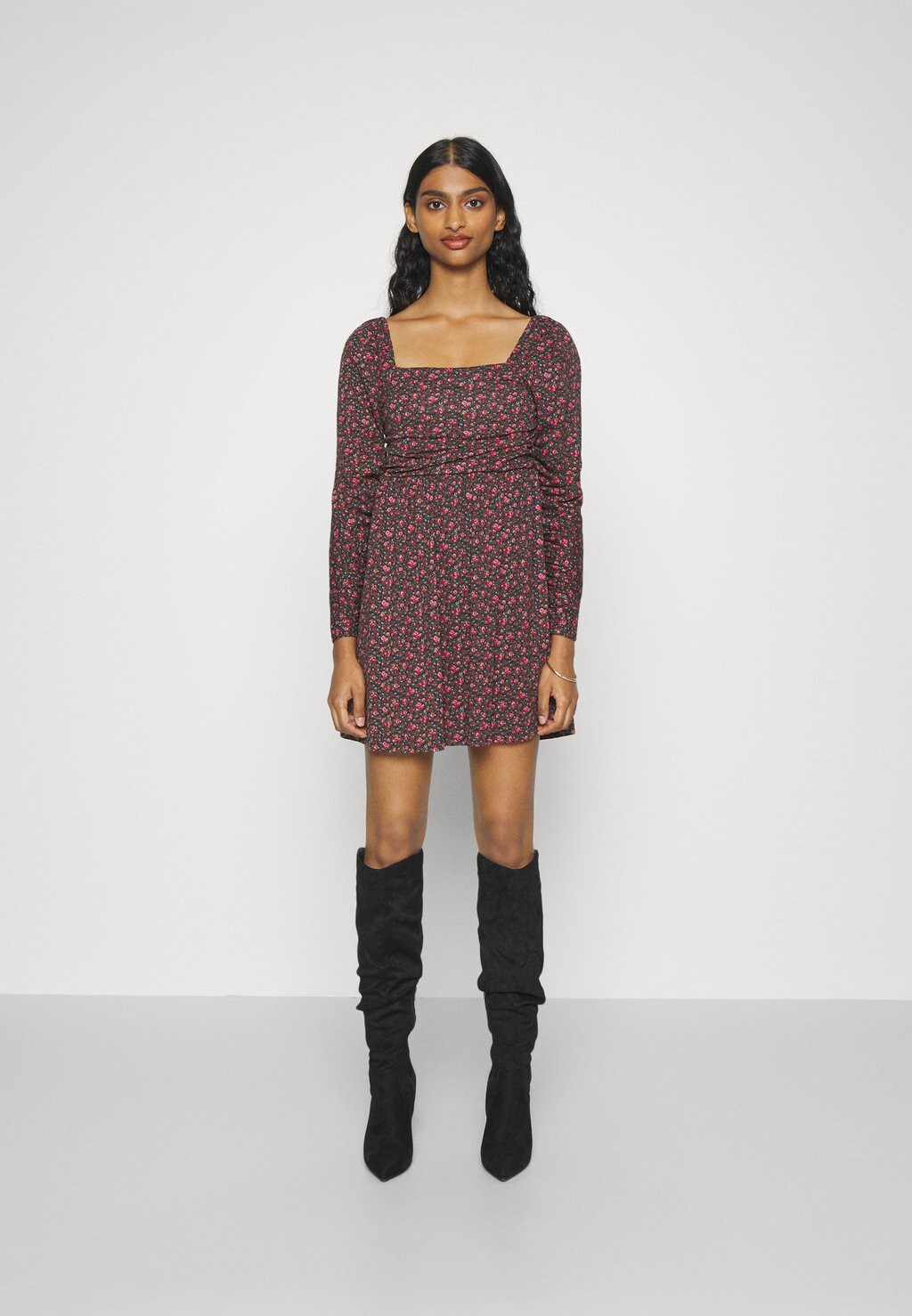 

Платье из джерси Ruched Mini GAP, красный