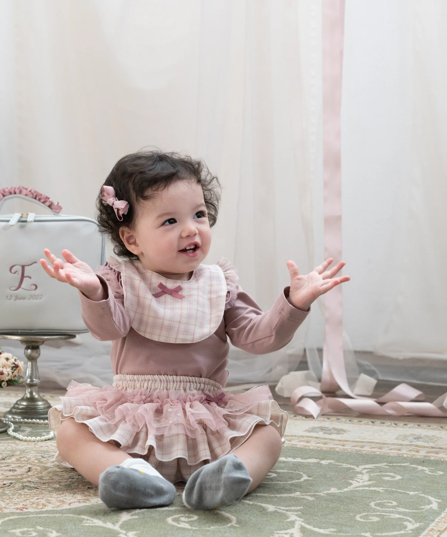 Подарочная коробка для новорожденного с праздничной упаковкой Panpantutu, Milk Pink Check — фото 2