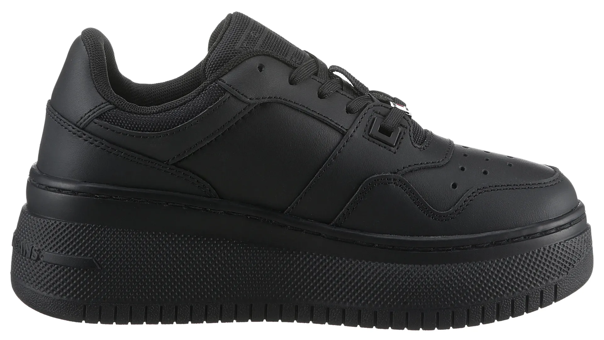 Кроссовки на платформе Tommy Jeans "TJW RETRO BASKET FLATFORM ESS", с надписью логотипа на подошве, повседневная обувь, полуботинки, туфли на шнуровке, черный — фото 4