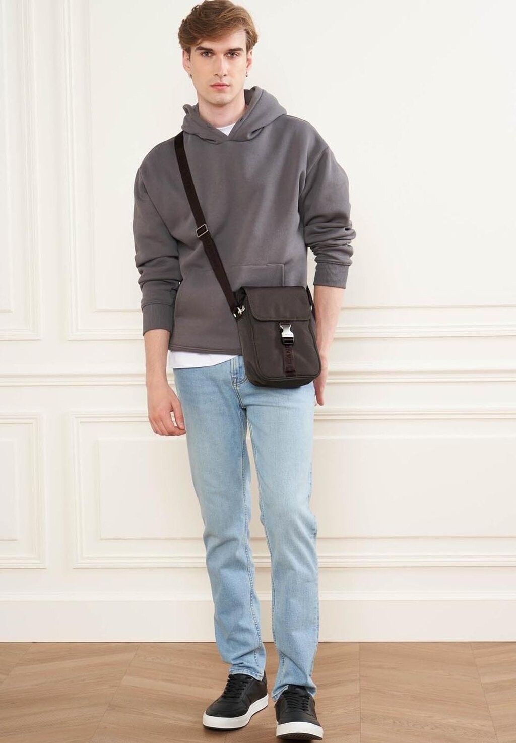 

Сумка через плечо PETITE SMART LANCASTER, коричневый