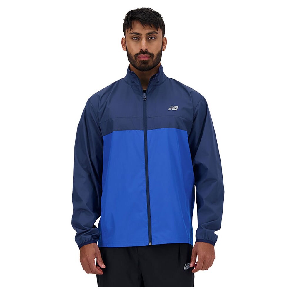 

Куртка New Balance Sport Essentials, синий
