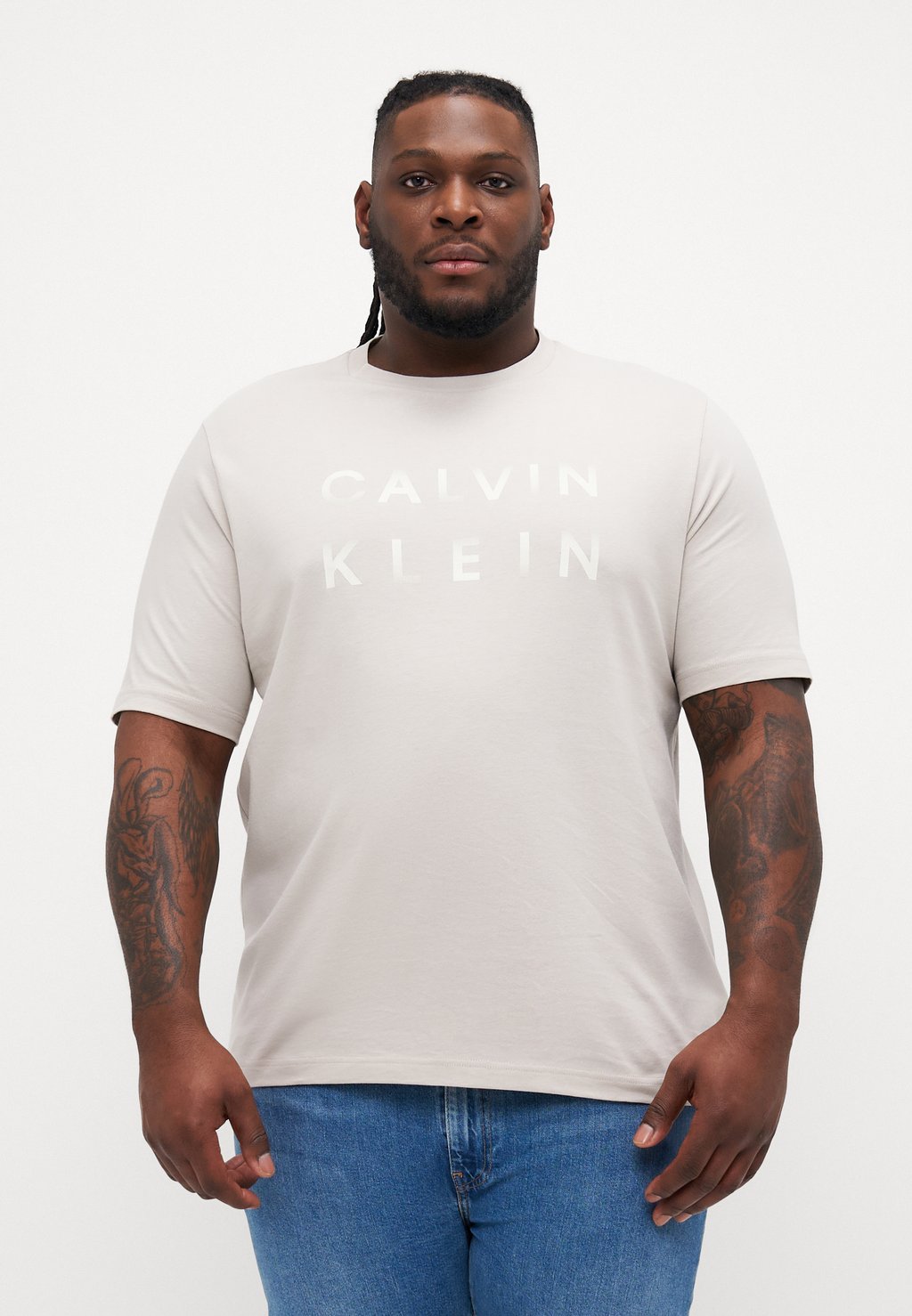 

Футболка с принтом ENLARGED LOGO Calvin Klein, слоновая кость
