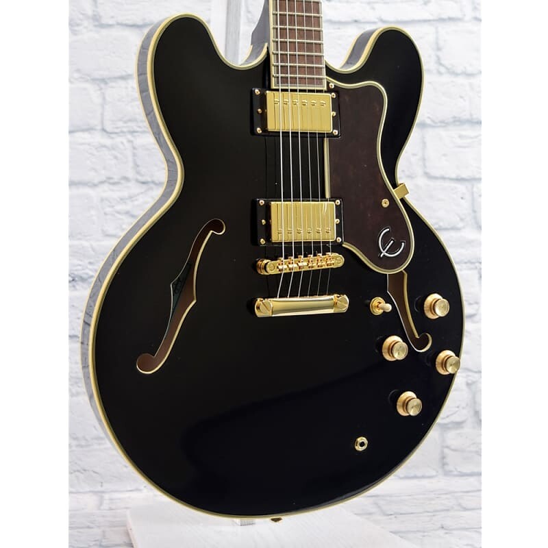 

Электрогитара Epiphone Sheraton II Pro with Pau Ferro Fretboard - Ebony