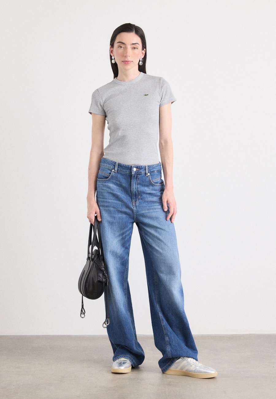 Футболка Lacoste Basic T-shirt, Меланж, Светло-серый — фото 2