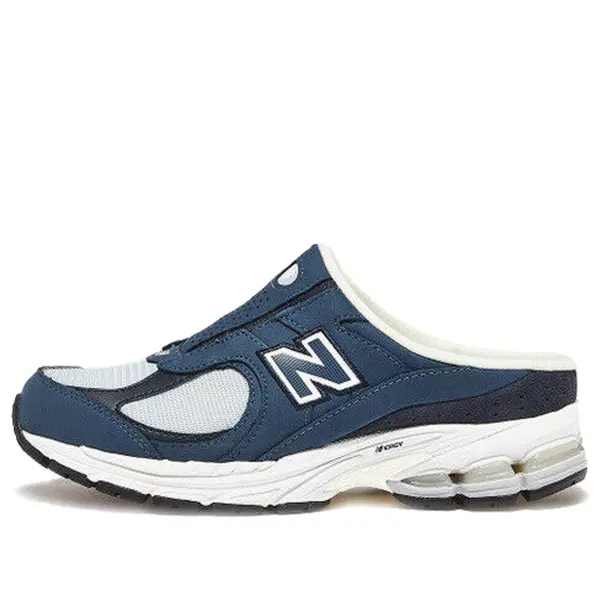 

Кроссовки 2002р New Balance, синий