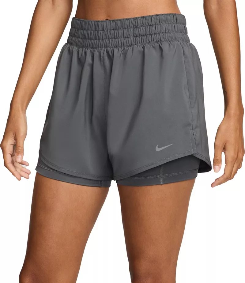 

Женские шорты 2-в-1 Nike One Dri-FIT с высокой талией 3 дюйма, цвет Iron Grey