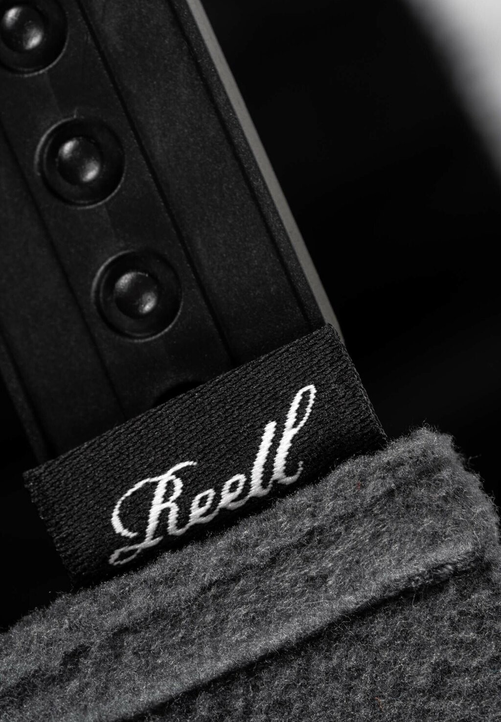 

Бейсболка FLAT 6-PANEL Reell, серый