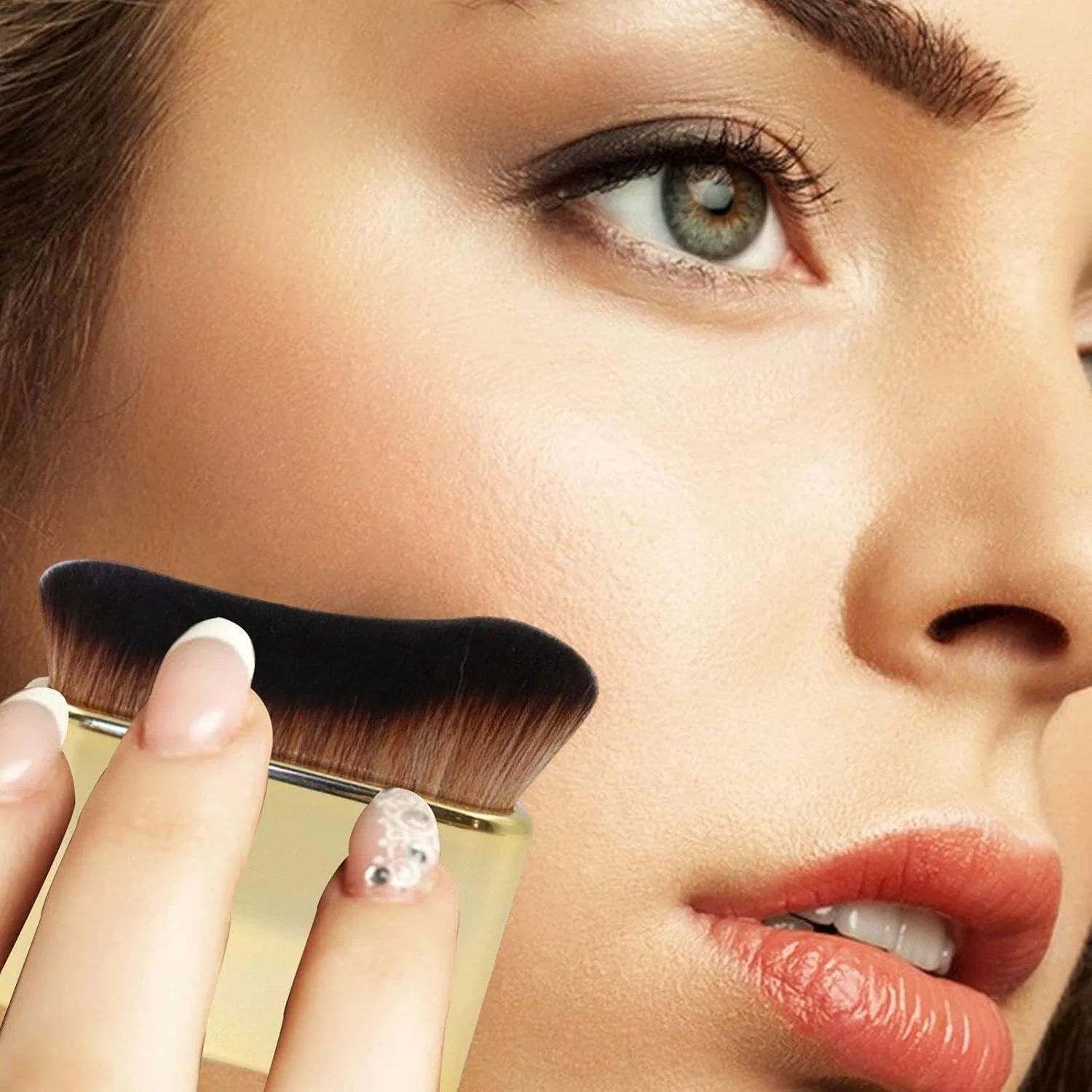 Кисть для лица Siren Brush, высокая плотность, золотая Generic — фото 3