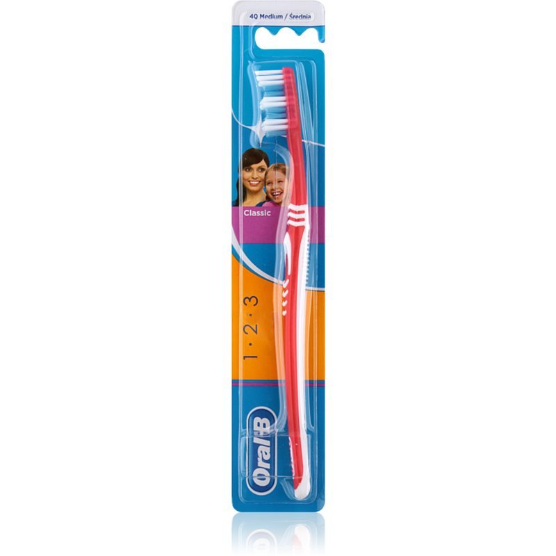 

Зубная щетка Oral B 1-2-3 Classic Care средняя, 1 шт. Oral-B