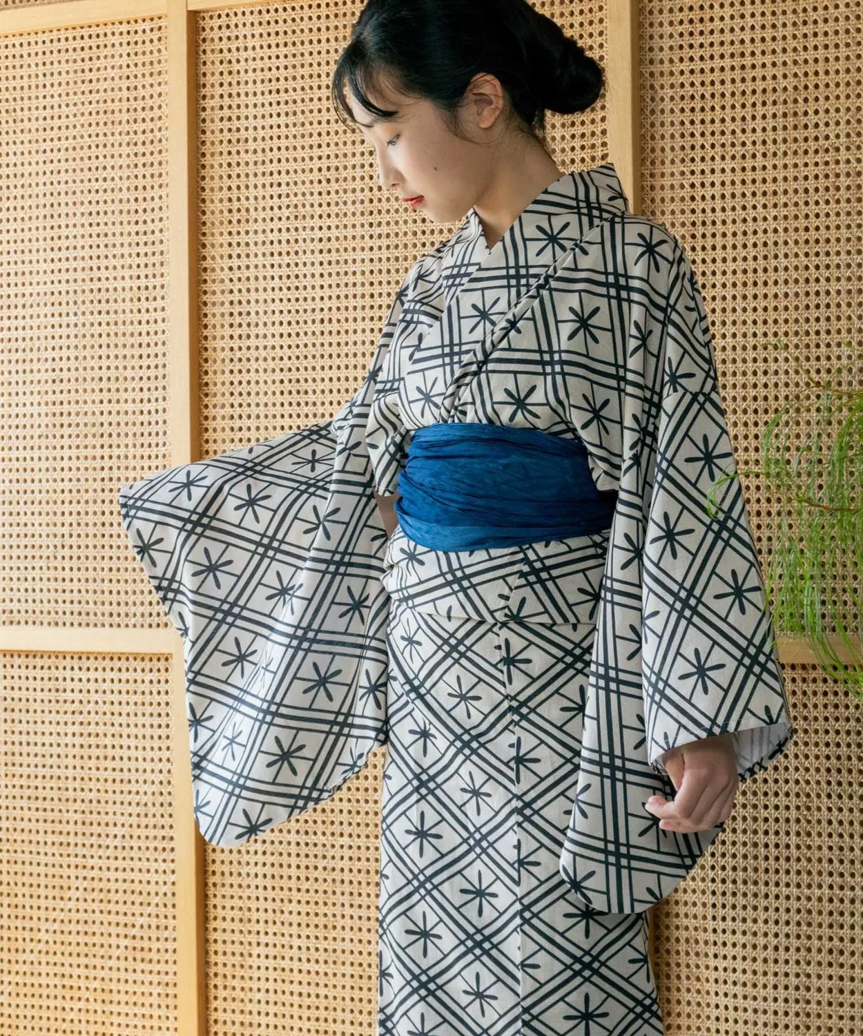 Комплект женского кимоно Yukata Set MOM с брендом ZOZO, цвет бежевый