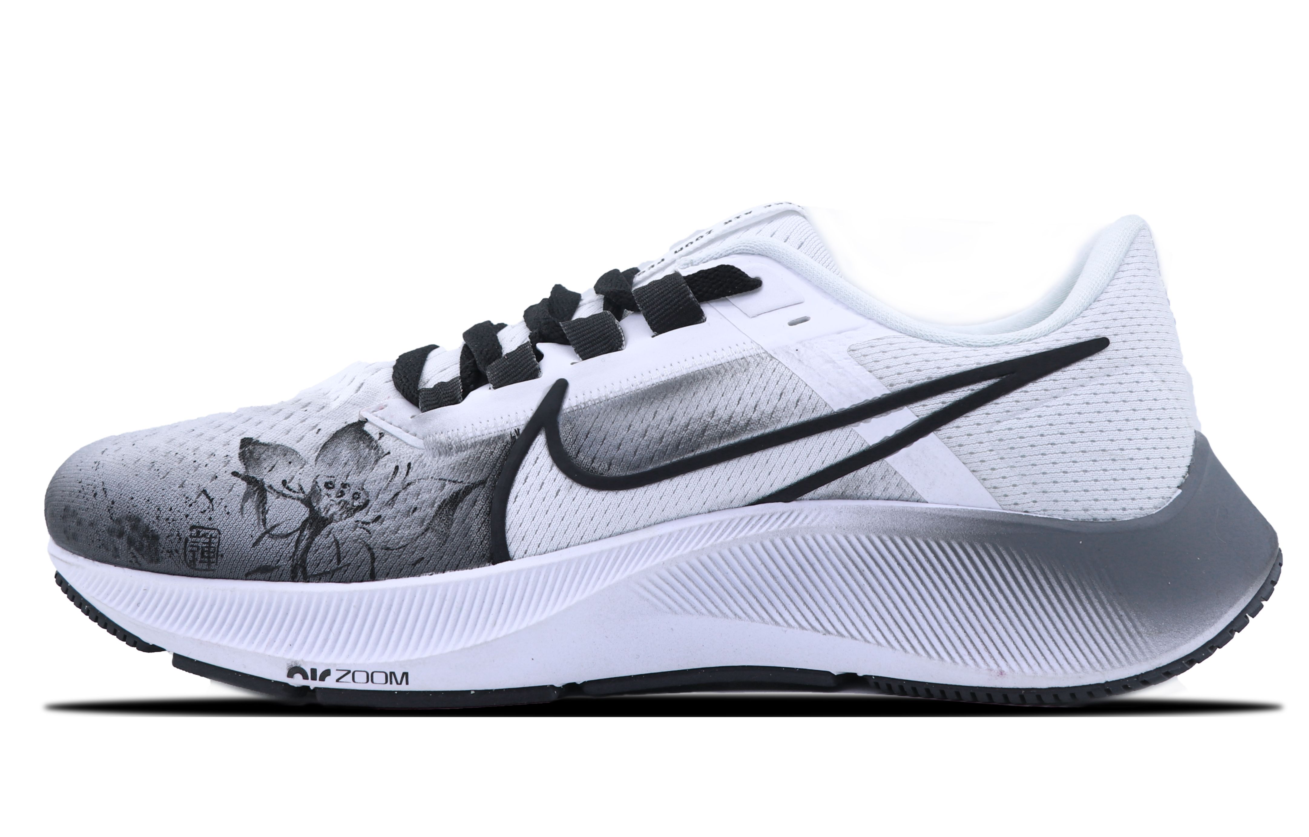 

Nike Pegasus 38 Кроссовки Мужчины, Light Gray