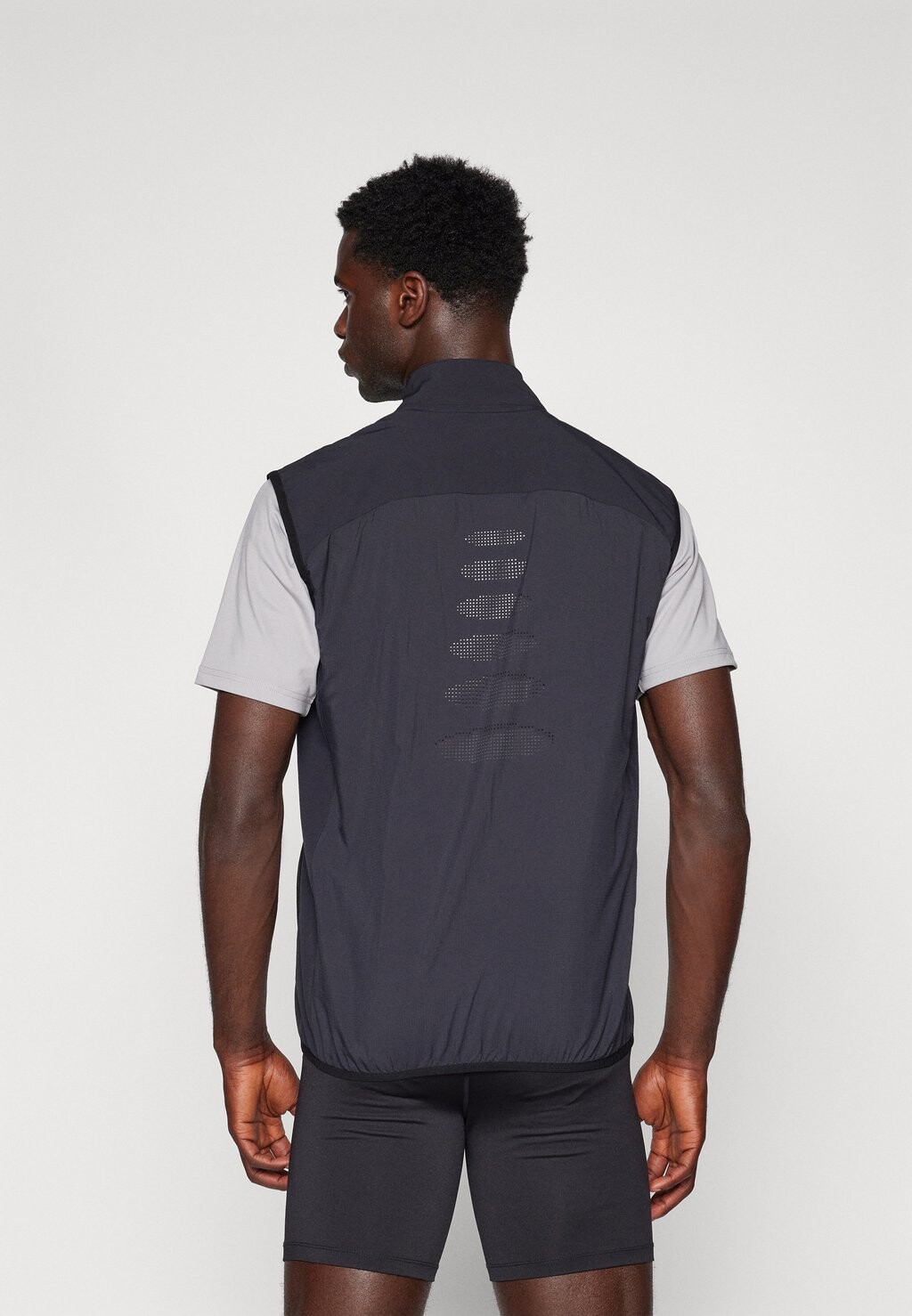 

Жилет VEST Oakley, черный
