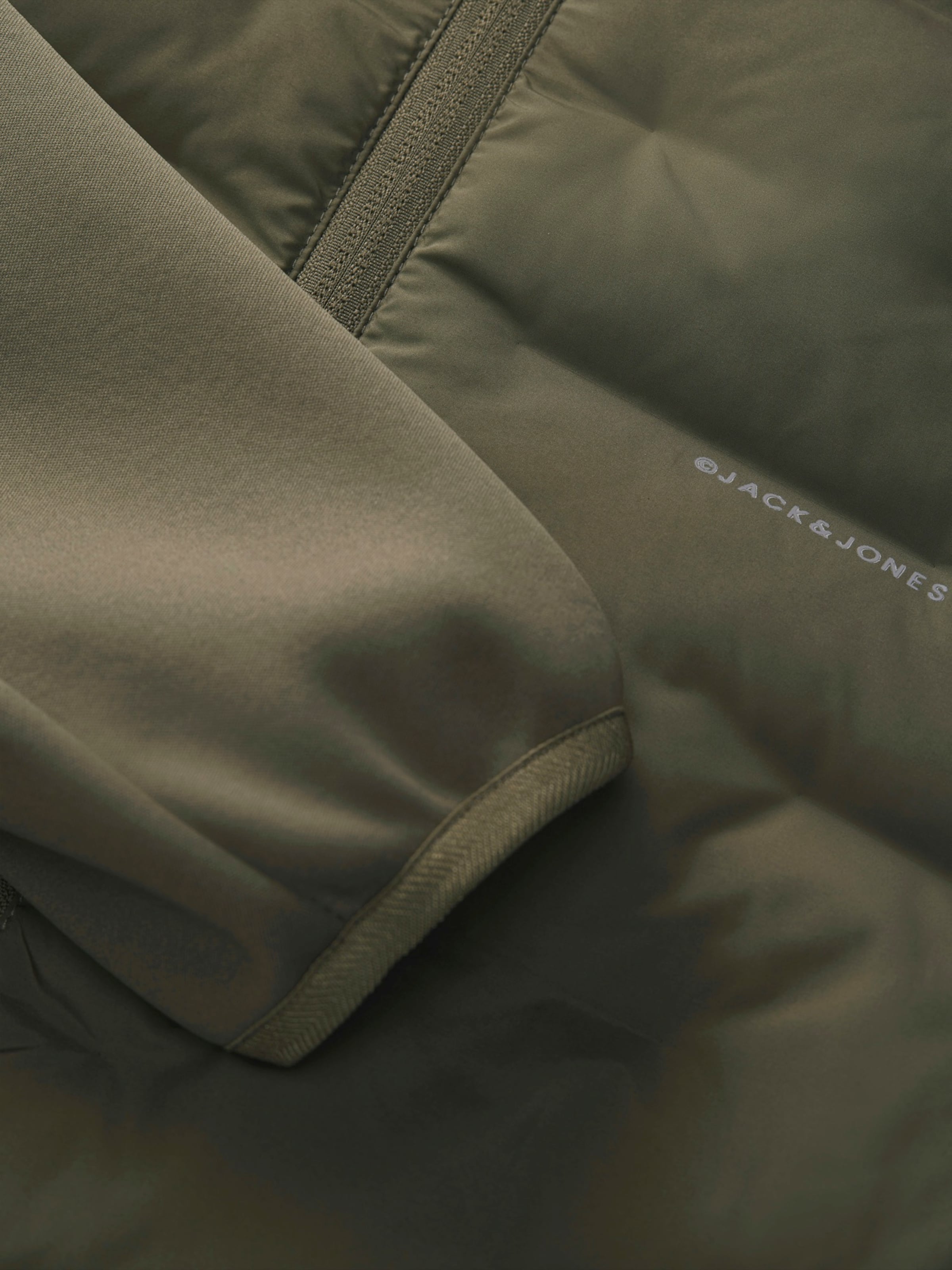 Jack & Jones Junior Куртка межсезонная 'JJEPerfect' в цвете Olive — фото 4