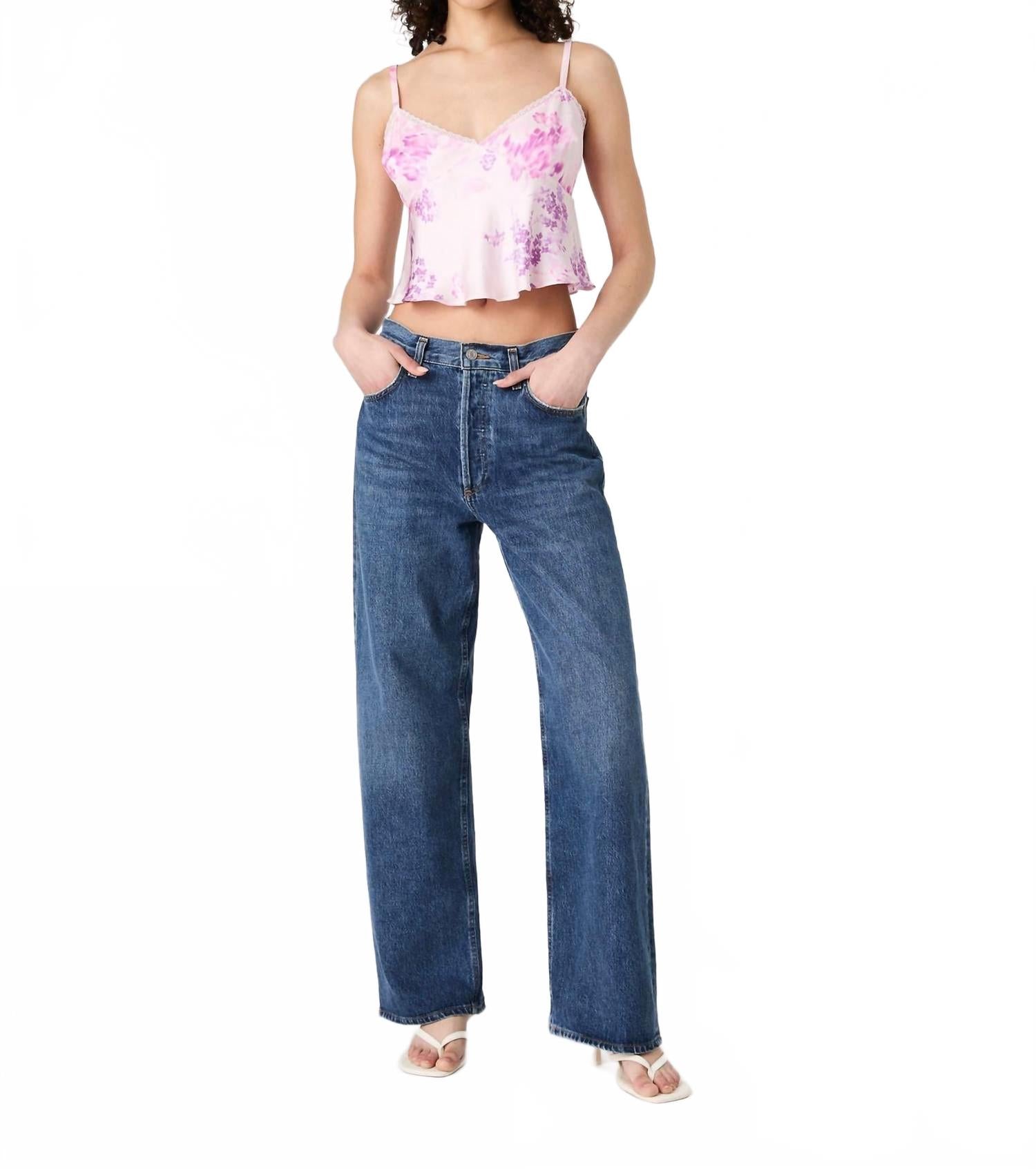 

Атласный топ-бэбидолл Elyria в цвете «сладко-розовый мульти» French Connection