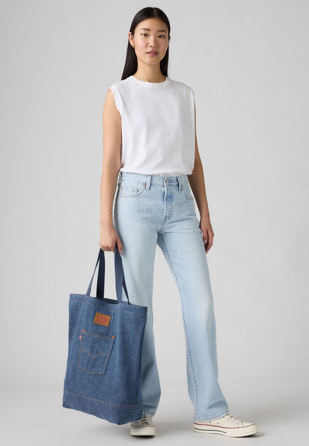 

Сумка-тоут BACK POCKET TOTE UNISEX Levi's, цвет Indigo Mid Wash