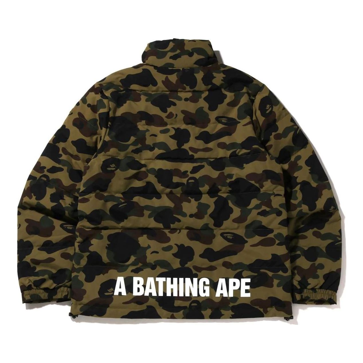 Пуховая куртка A Bathing Ape FW22 1ST в камуфляжной расцветке, цвет «зеленый» — фото 2