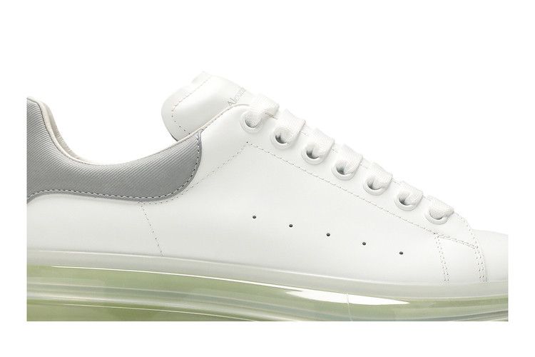 Кроссовки Alexander McQueen Alexander McQueen Oversized Sneaker 'Transparent Sole - White Gunmetal', белый — фото 3