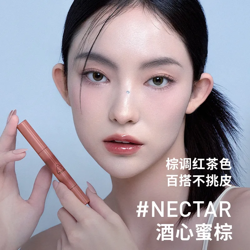 3CE Помада-блеск Fusion Glow Lip Freeze Fine Tube, глянцевая, легко растушевывается, 1,7 г, подарок на день рождения, #SOFTEST "Refreshing White Peach" — фото 3