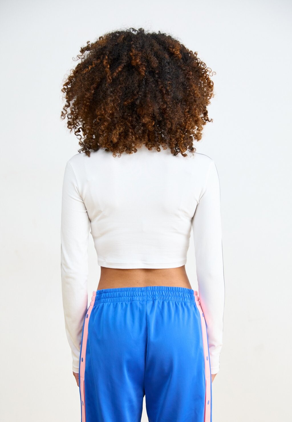

Топ с длинными рукавами CROP adidas Originals, белый