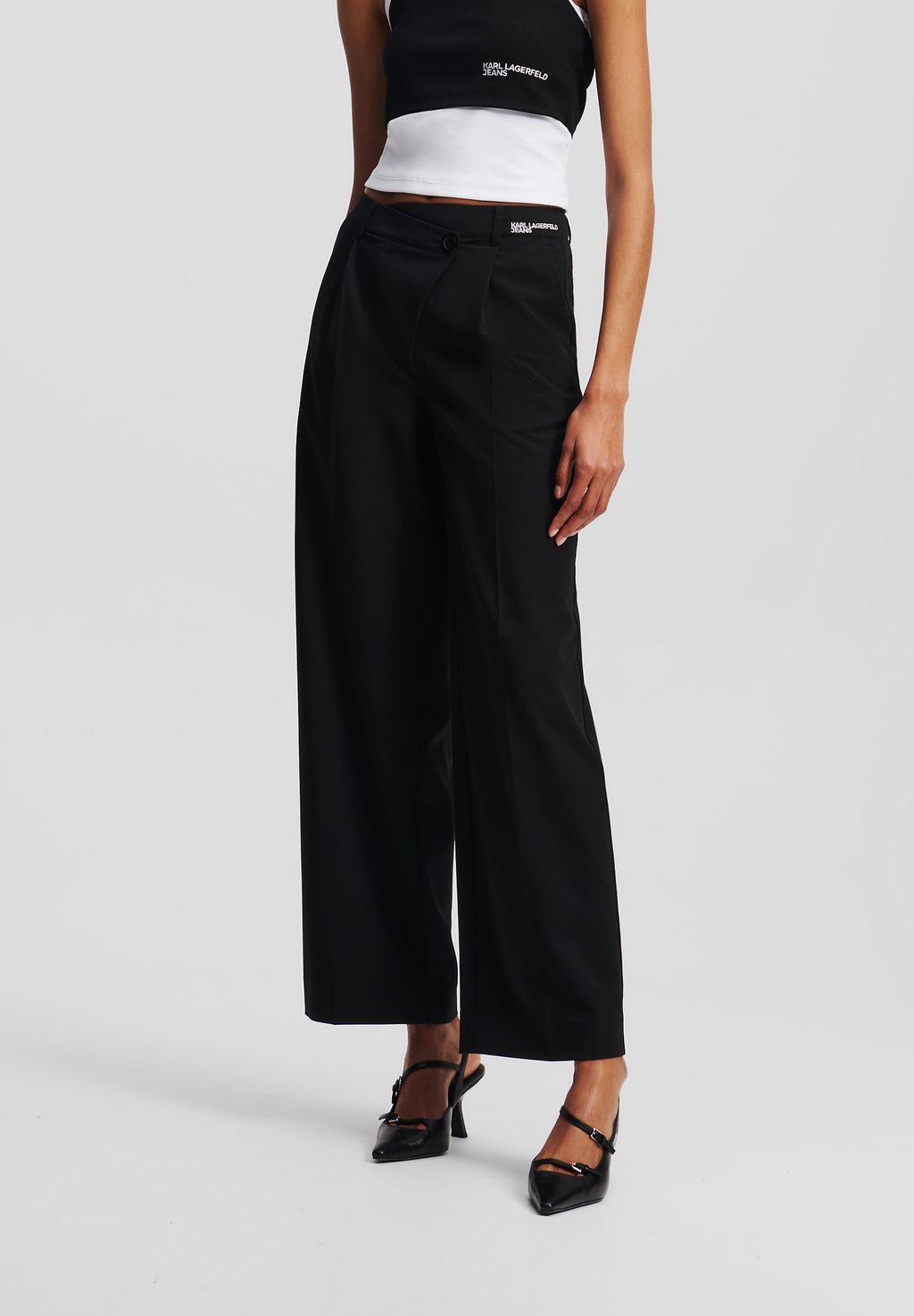 

Брюки KARL LAGERFELD JEANS, черный