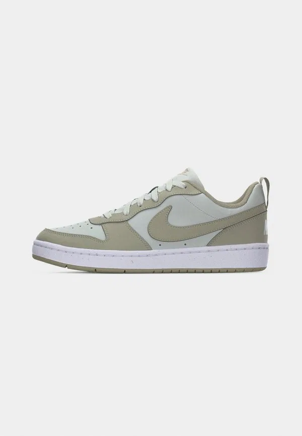 Кроссовки court borough светло-серебристого цвета/еловый туман/белый Nike Sportswear, Light Silver-Coloured/Spruce Fog/White — фото 2