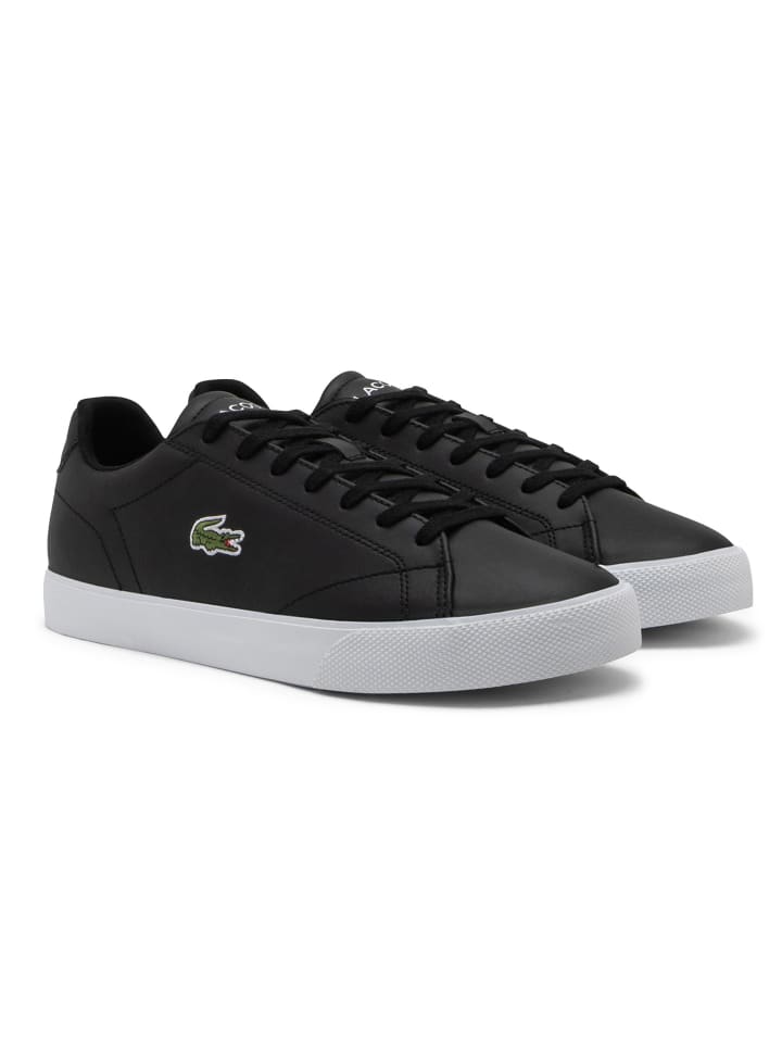 

Кроссовки на шнуровке Lacoste, черный