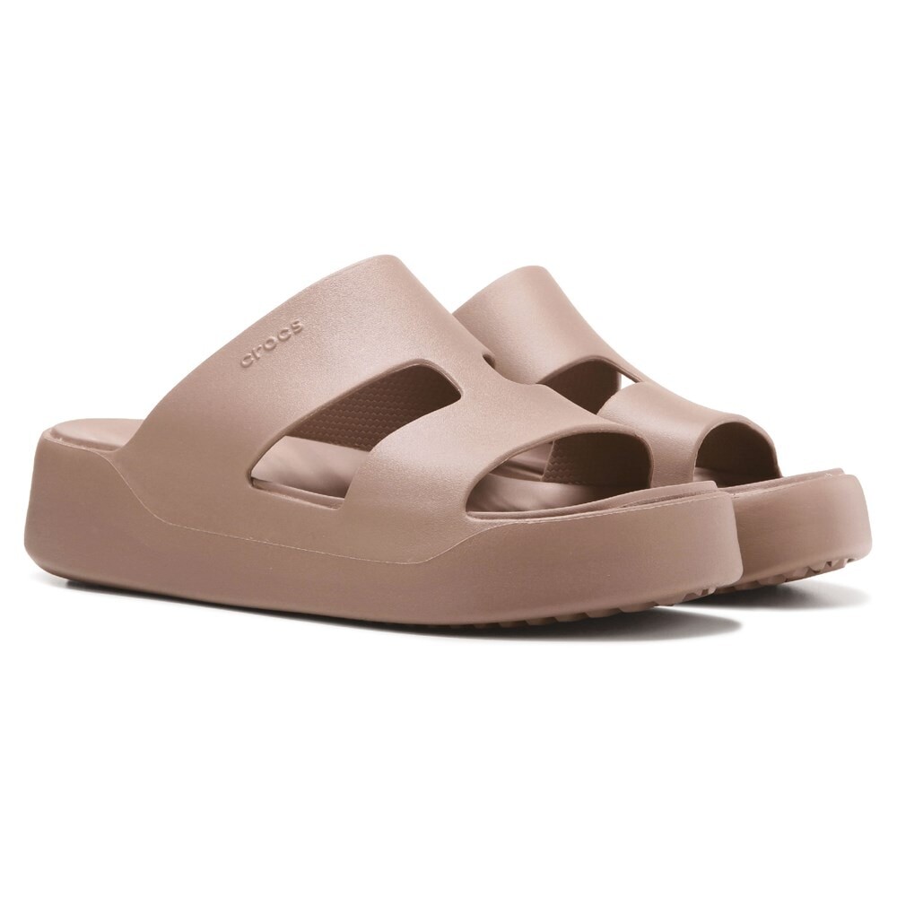 

Женские шлепанцы на платформе с H-образным ремешком Crocs, цвет latte