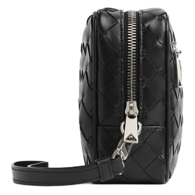 Intrecciato Кожаная Сумка-клатч Маленького Размера Женская Черная Bottega Veneta — фото 2