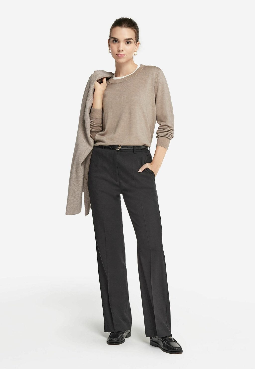 

Джемпер ROUND NECK Falconeri, цвет Stone