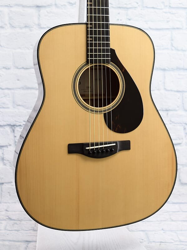 

Акустическая гитара Yamaha FG9 M Premium
